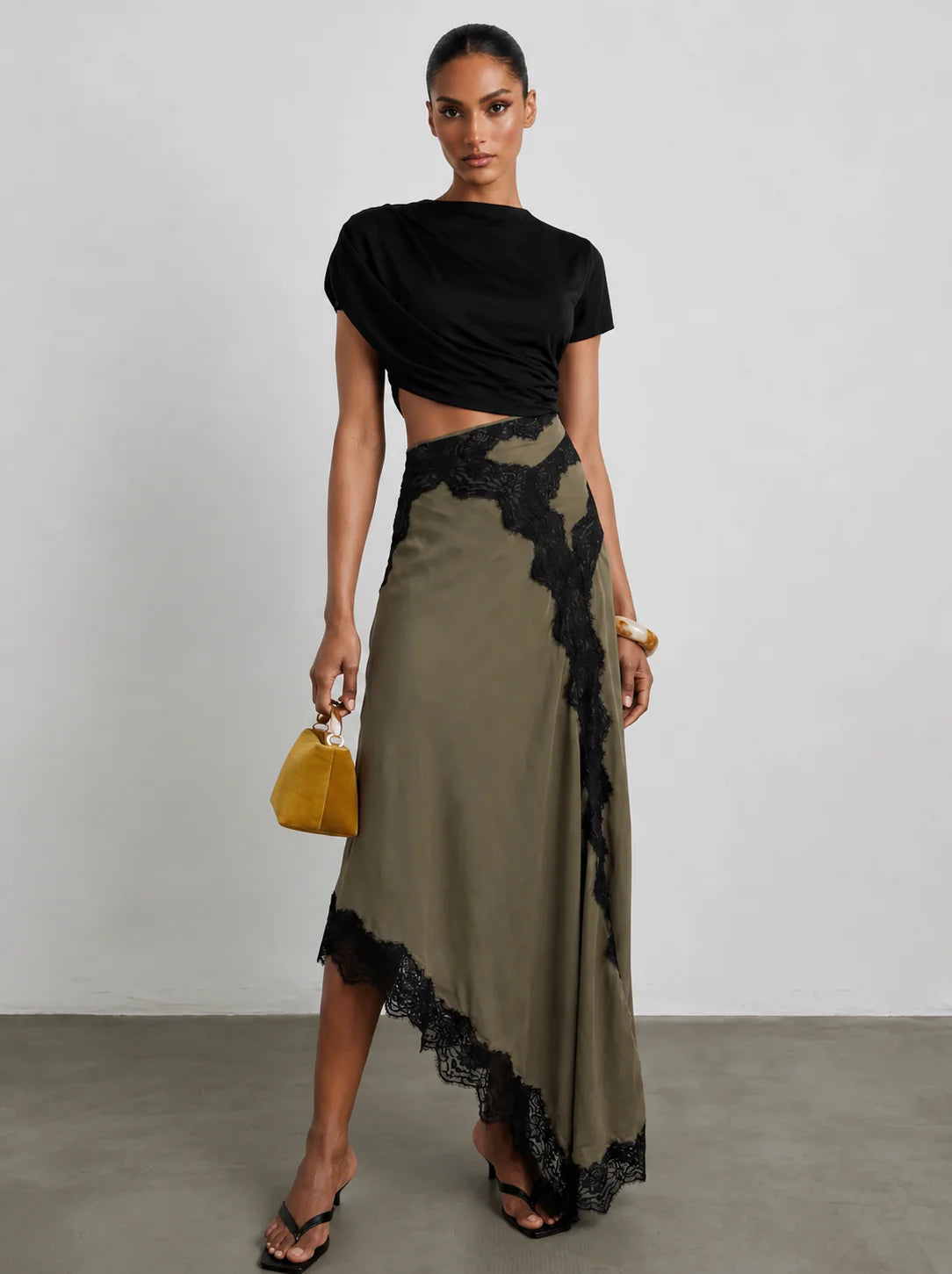 MAR | Conjunto Top y Falda De Encaje Limited Edition